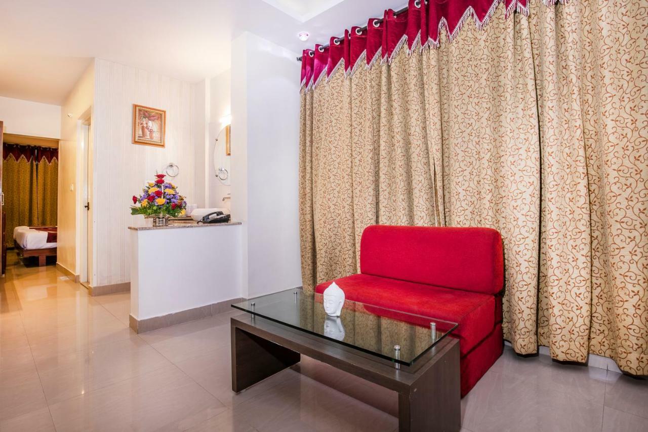 Hotel Aishwarya Residency à Mysore Extérieur photo